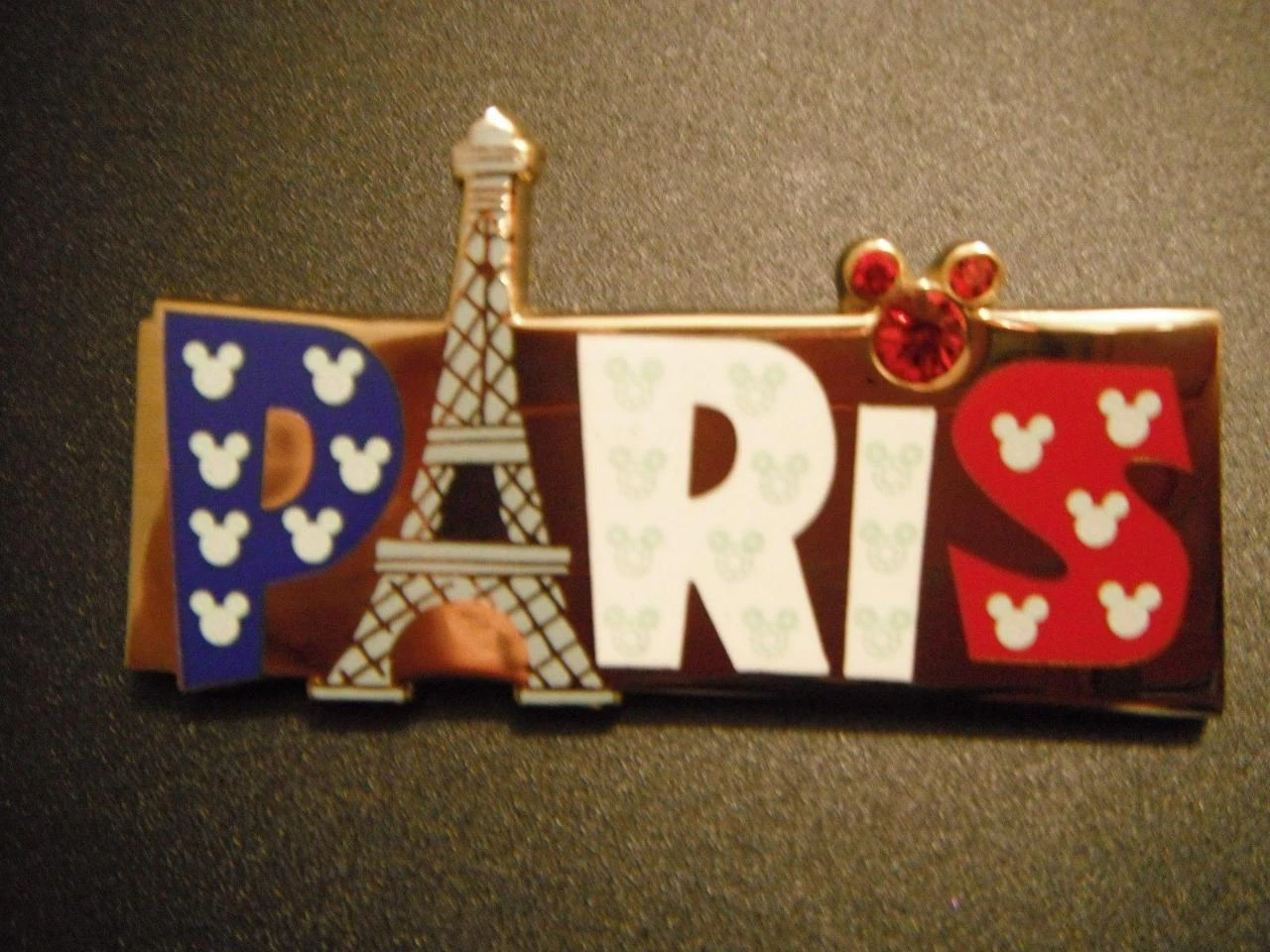 Pins disney Disneyland Paris Paris + Tour Eiffel drapeau France